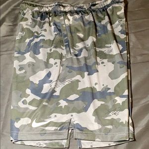 Nike Men's Dri-Fit Basketball Short